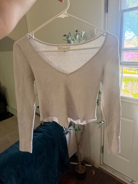 La Hearts White Ribbed V-Neck Long Sleeve Top